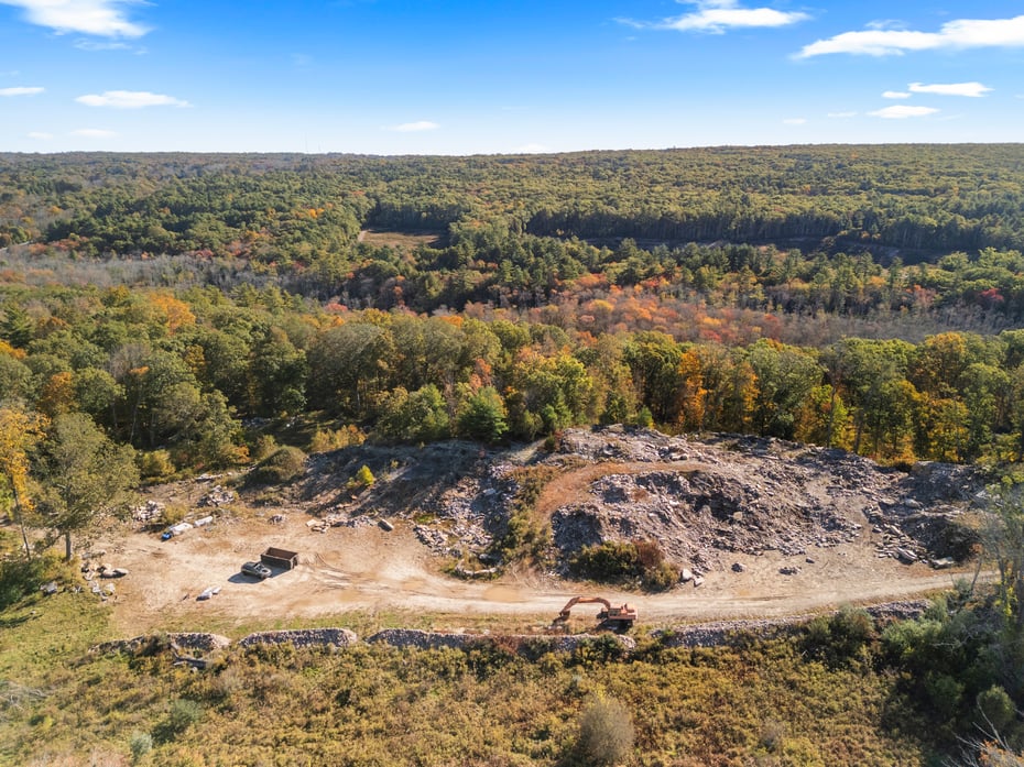 94 Hubbard Hill Road Photo 1