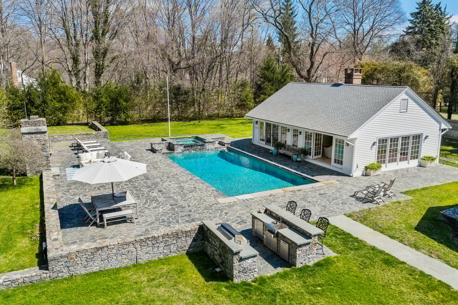 234 Brookside Road Photo 37