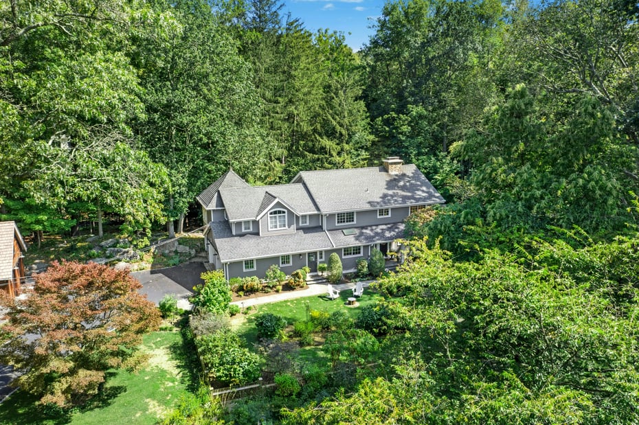 15 Queens Lane Photo 1