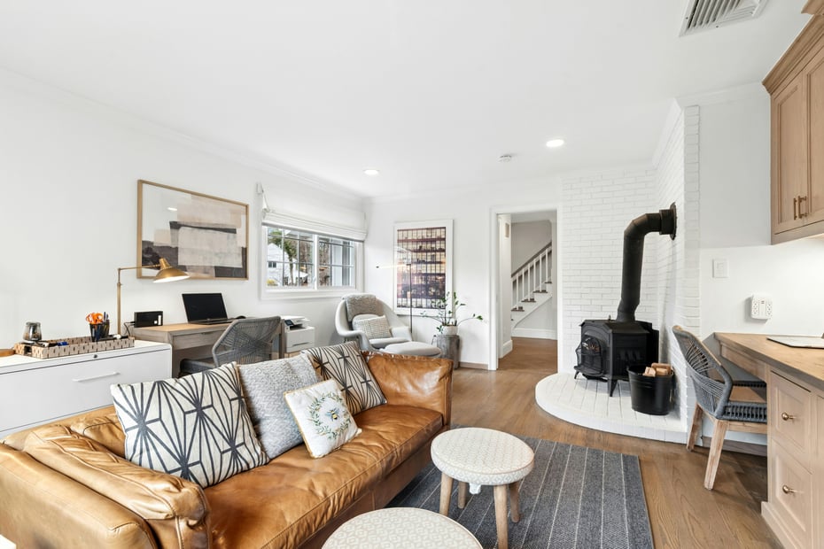 15 Queens Lane Photo 14