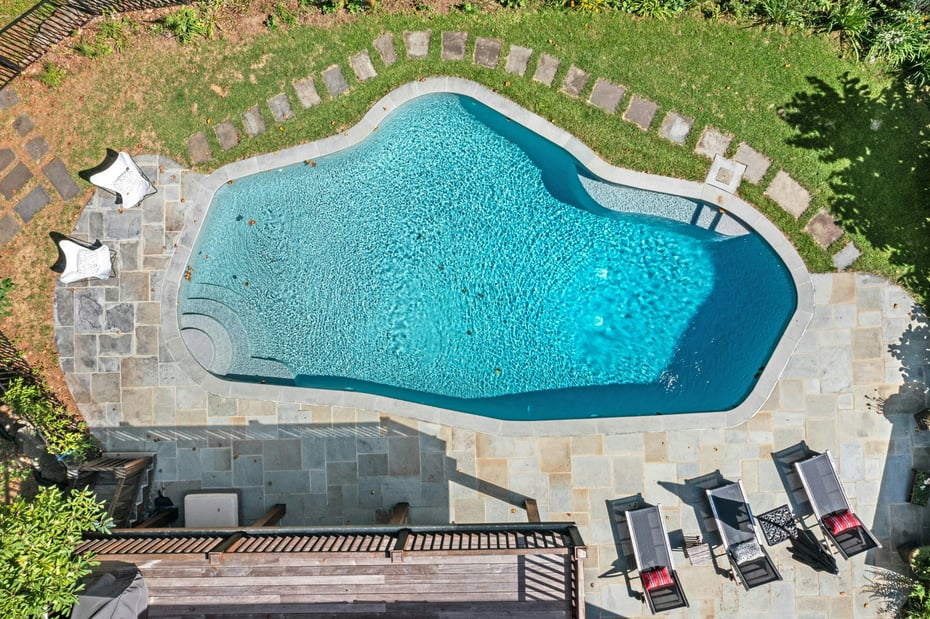 15 Queens Lane Photo 35