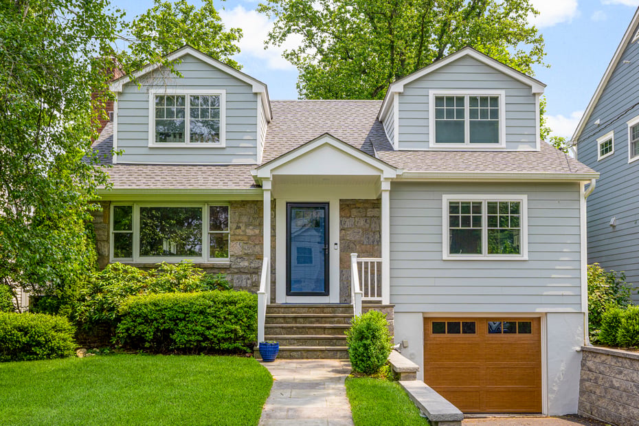 42 Iselin Terrace Photo 1