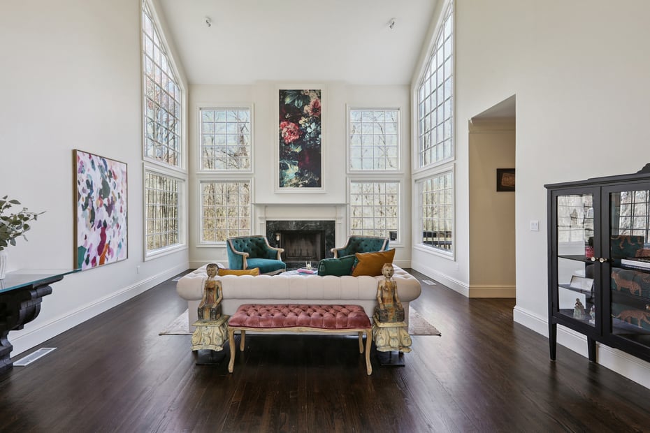 100 Chestnut Hill Road Photo 3