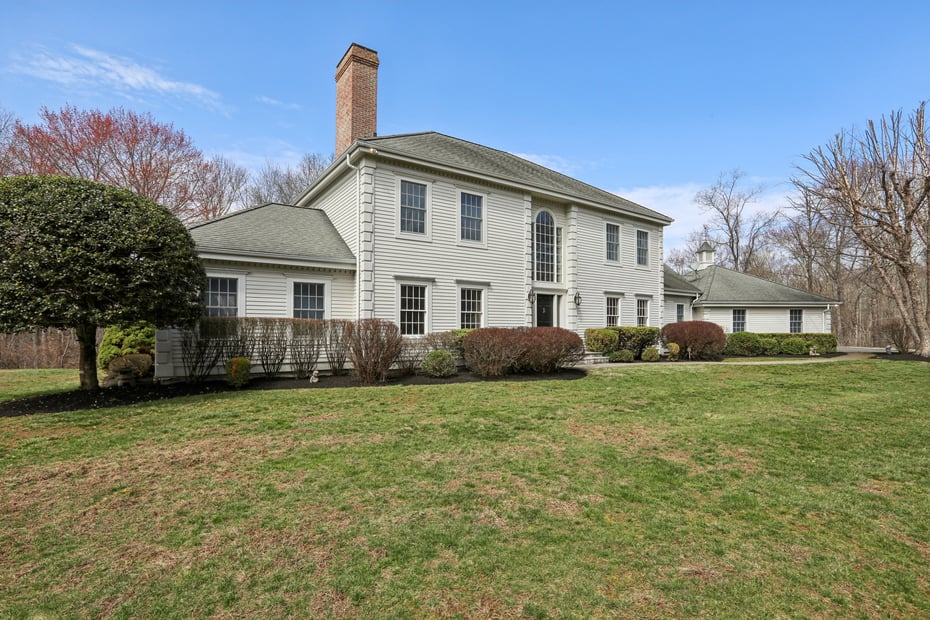 100 Chestnut Hill Road Photo 35