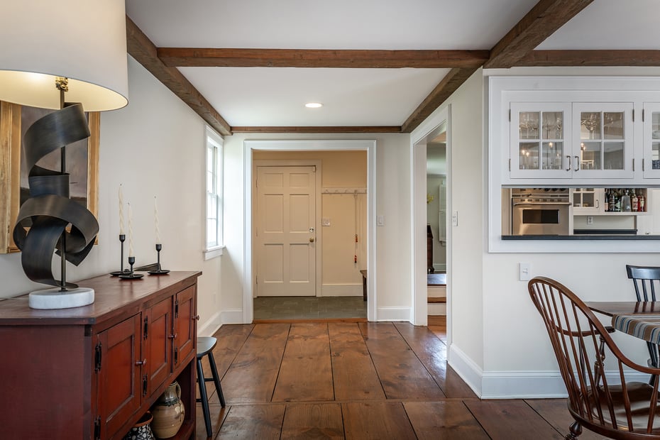 9 Hut Hill Road Photo 6