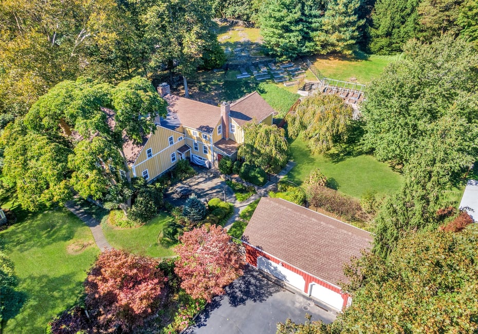 333 W Hartsdale Avenue Photo 6