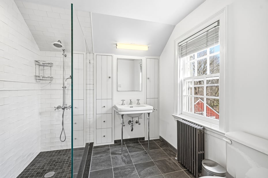 333 W Hartsdale Avenue Photo 30