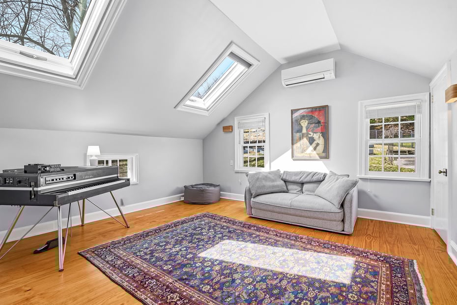 333 W Hartsdale Avenue Photo 33