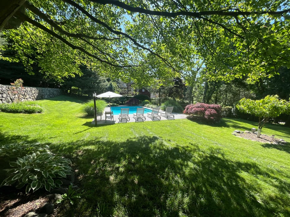 333 W Hartsdale Avenue Photo 42