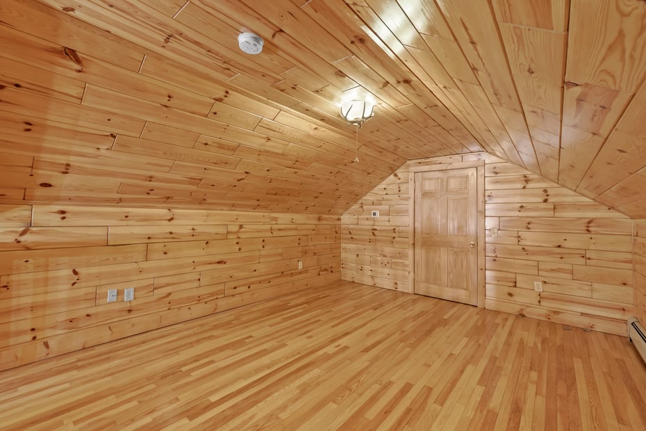 633 E Otis Rd Photo 33