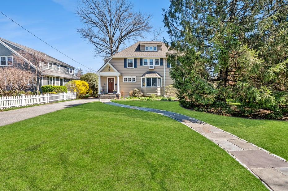 964 Highland Avenue Photo 2