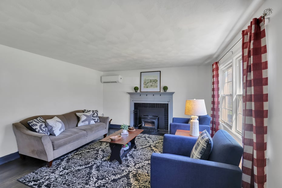 14 Burlwood Drive Photo 2