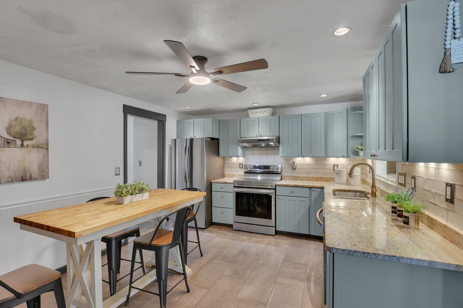 14 Burlwood Drive Photo 5