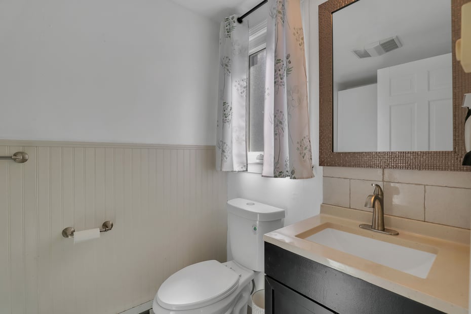 14 Burlwood Drive Photo 15