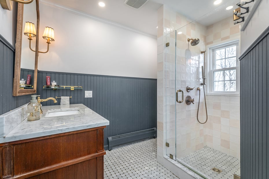 352 Norfolk Road Photo 16