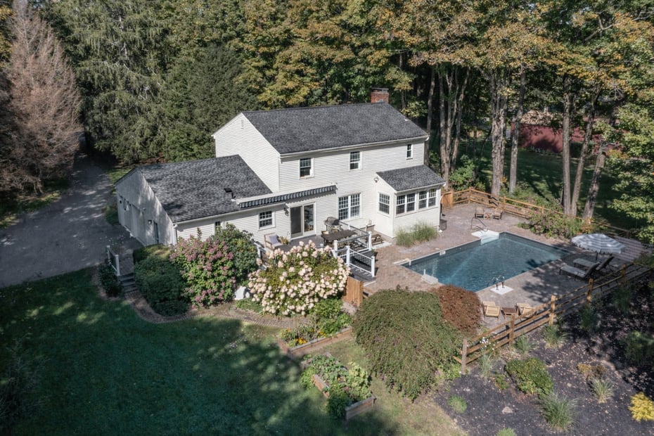 352 Norfolk Road Photo 2