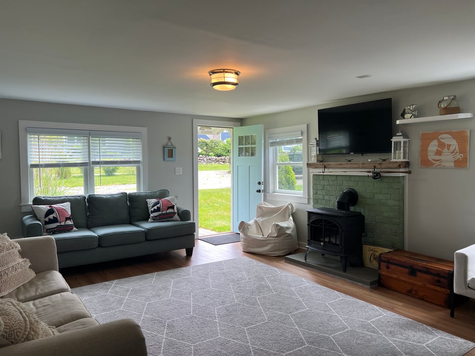 61 Old Black Point Road Photo 4