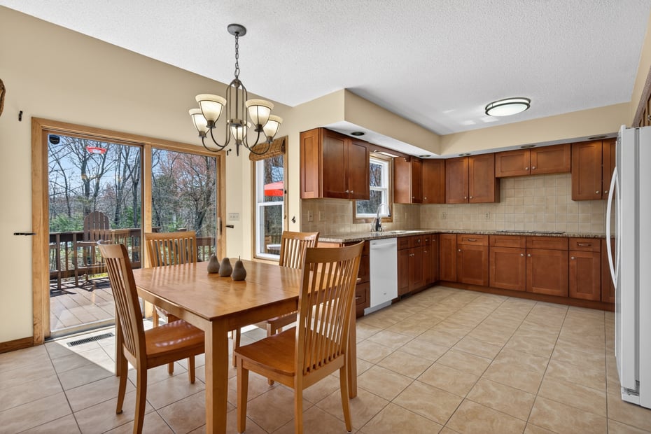 206 West Todd Street Photo 6