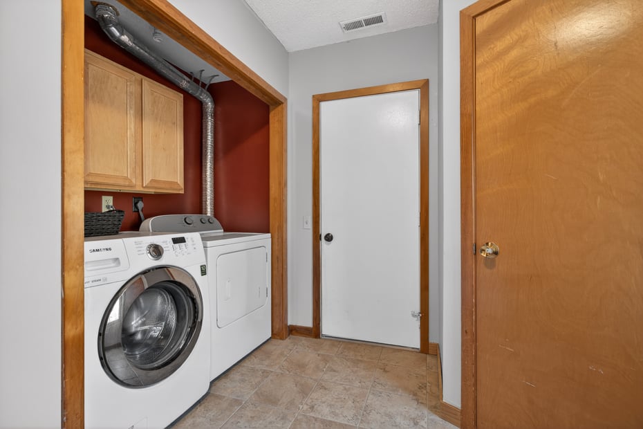 206 West Todd Street Photo 23