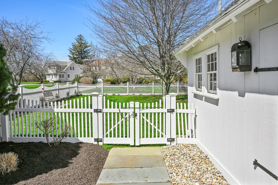 413 Ocean Avenue Photo 5