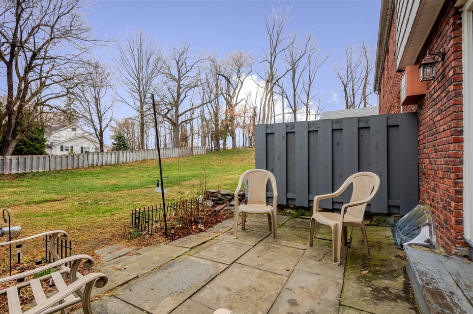 7 Old Farms Lane #7 Photo 5