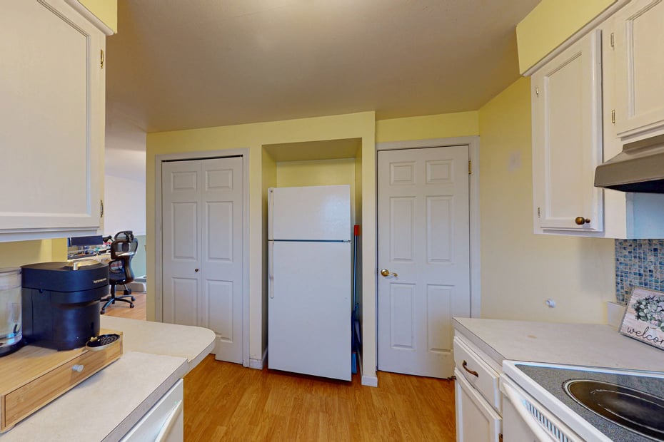 7 Old Farms Lane #7 Photo 9