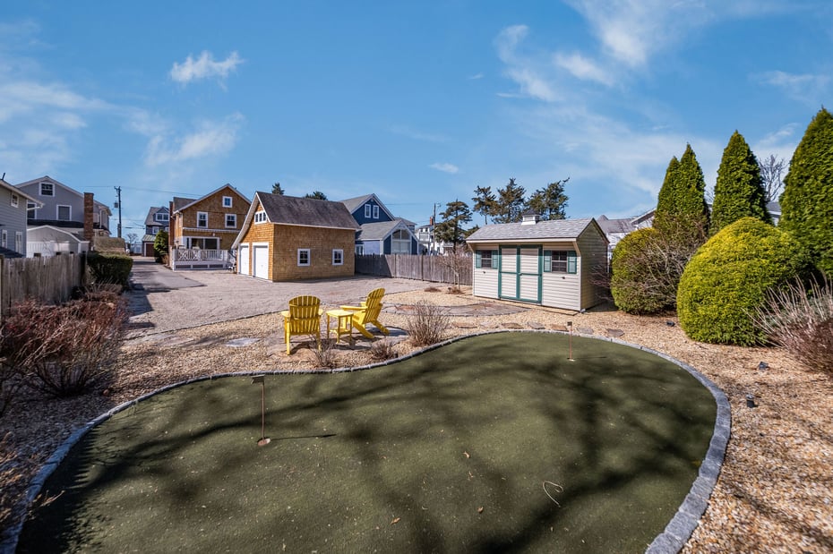 11 Middle Beach Road Photo 28