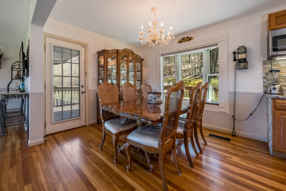 408-r Stage Coach Road Photo 7