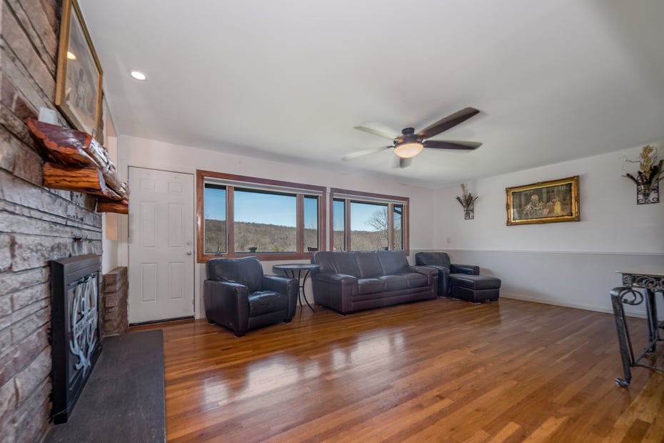 408-r Stage Coach Road Photo 8