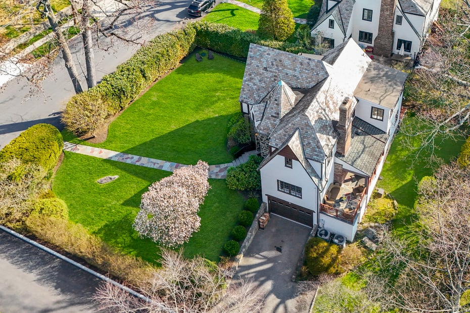 79 Mountain Avenue Photo 44