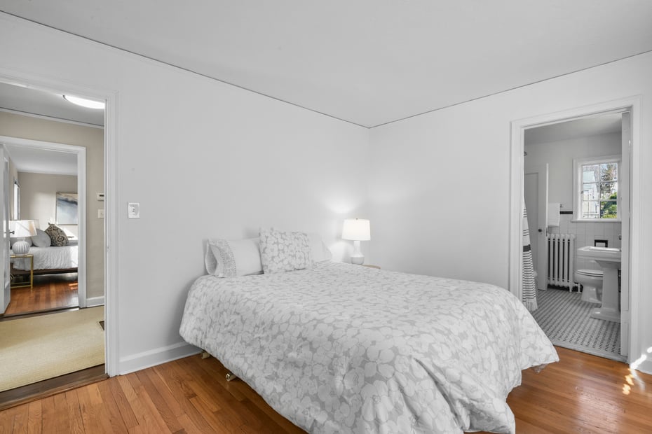 79 Mountain Avenue Photo 37