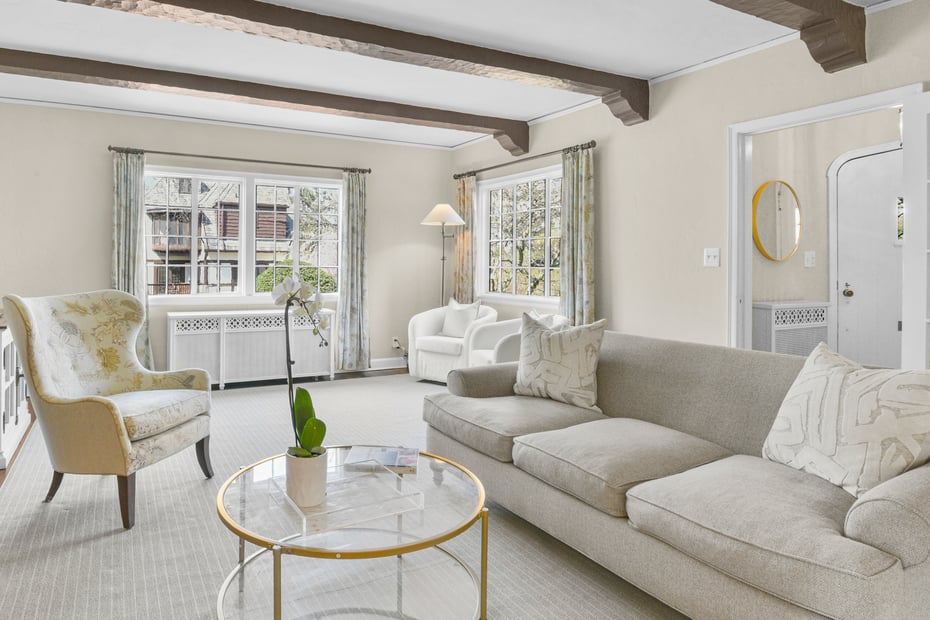 79 Mountain Avenue Photo 12