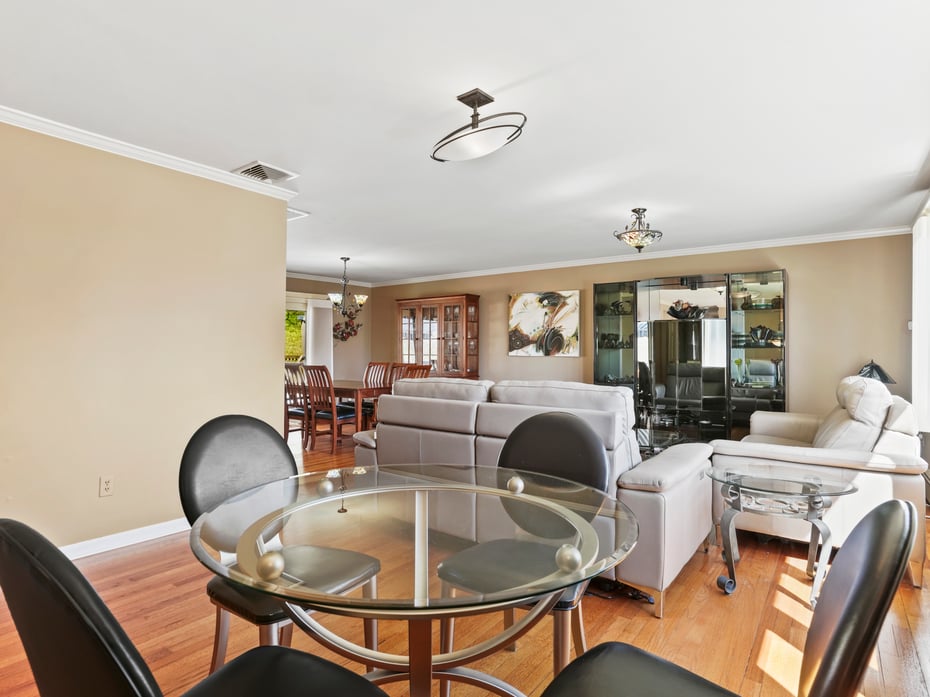 548 Howellton Road Photo 5