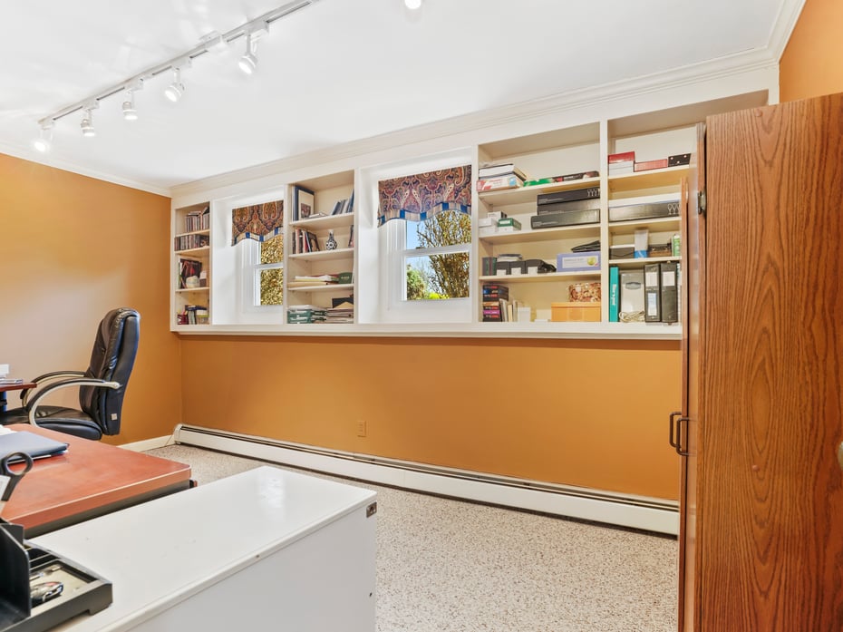 548 Howellton Road Photo 22