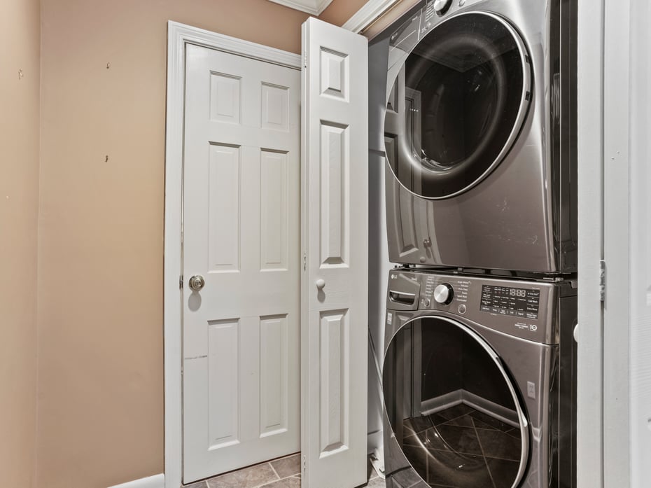 548 Howellton Road Photo 23