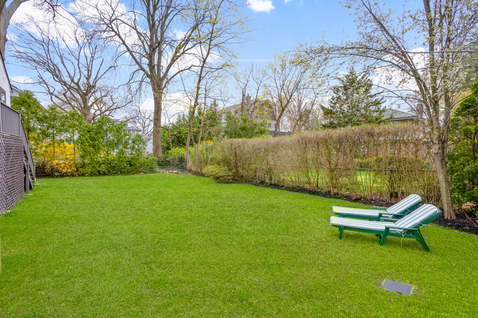 200 Larchmont Avenue Photo 35