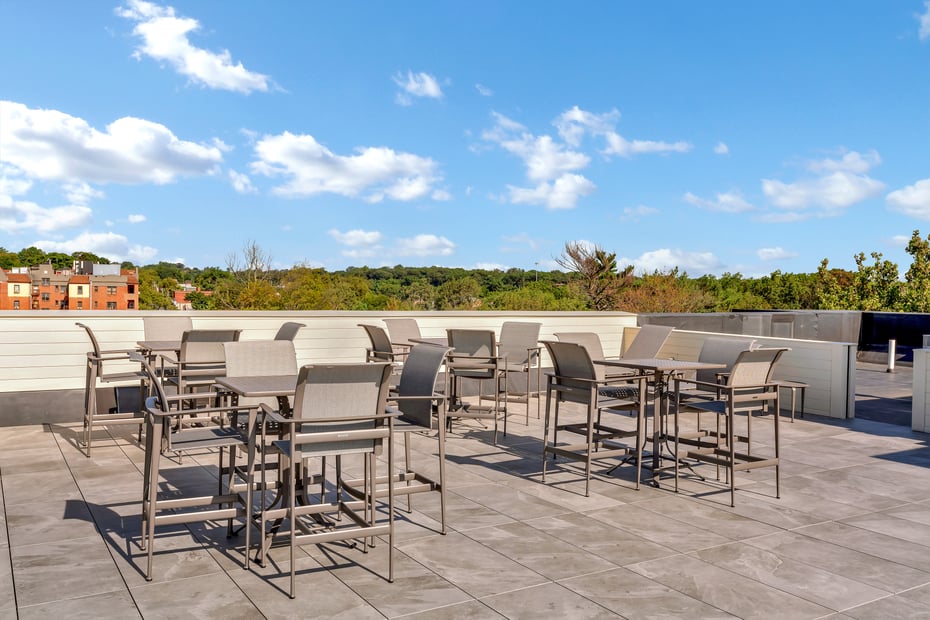 8 Boulevard W  #Penthouse 1 Photo 11