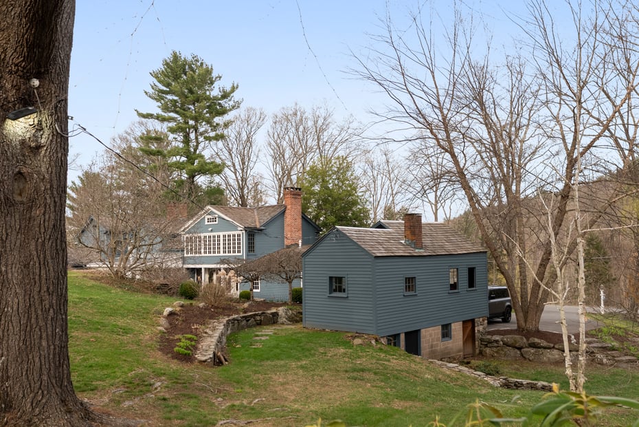 127 Steele Road Photo 32