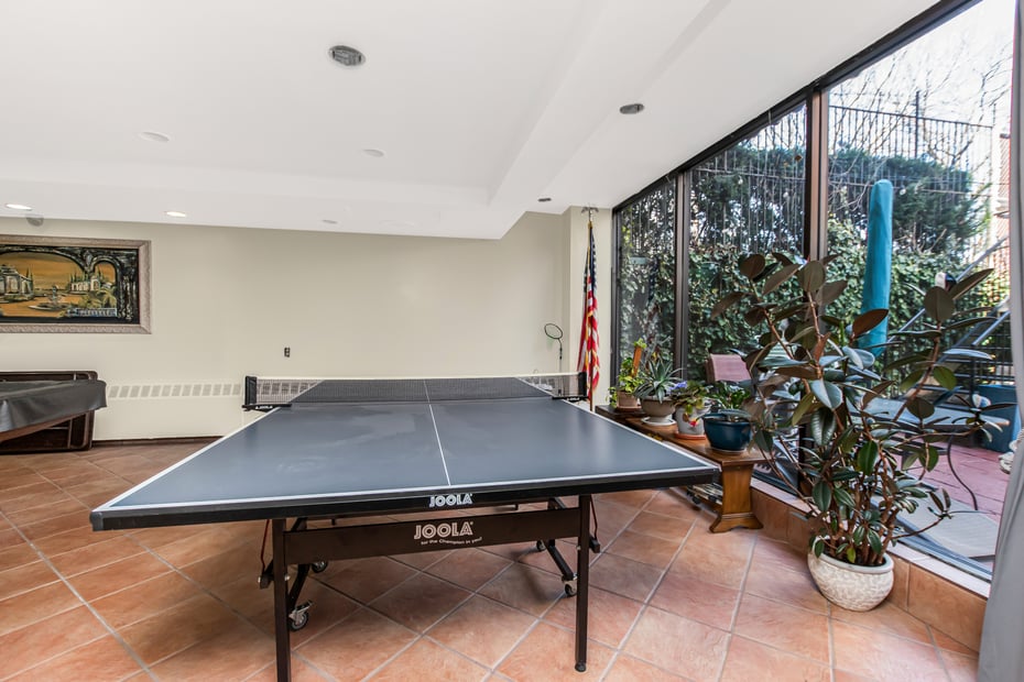 1874 Pelham Parkway S  #4A Photo 11