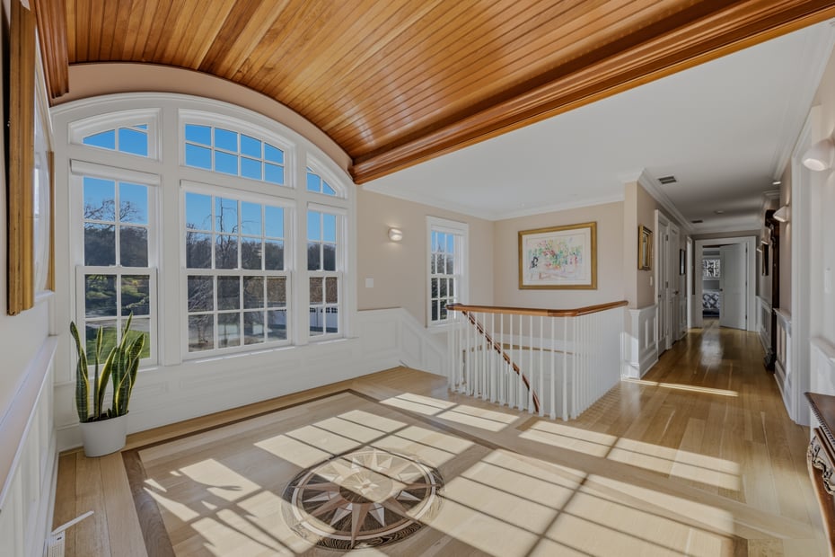 175 River Road Photo 16