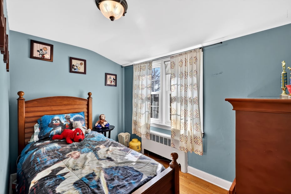 18 Taylor Road Photo 21