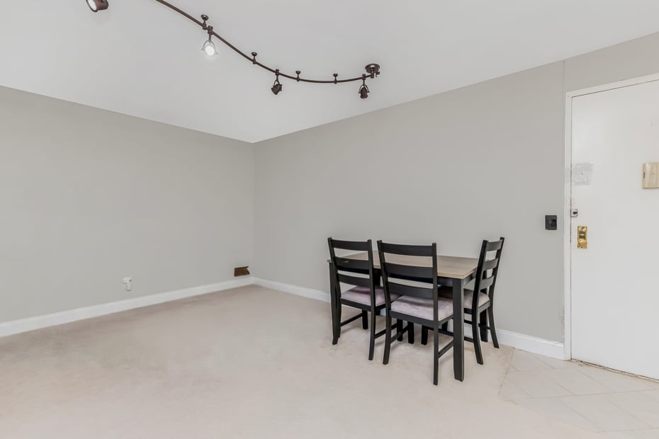 245 Rumsey Road  #5G Photo 4
