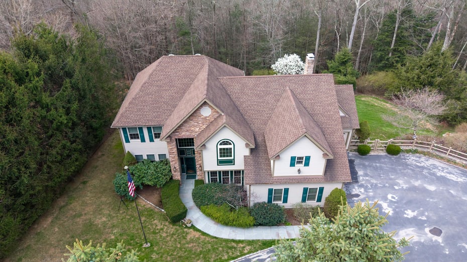 201 Grey Rock Road Photo 7