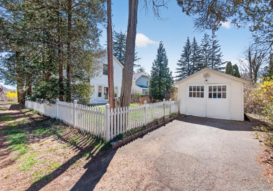 108 Summit Avenue Photo 37