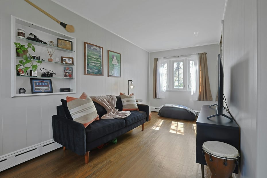 18 Austin Place Photo 10