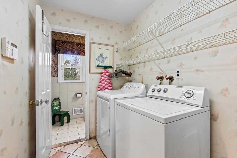 3 Penny Lane Photo 13