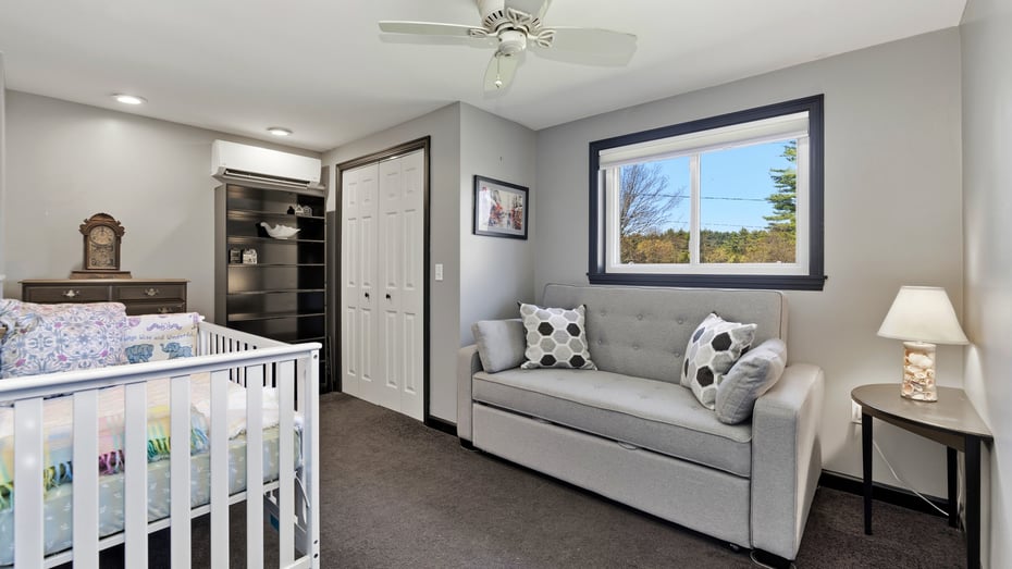 4 Fox Meadow Ln Photo 12