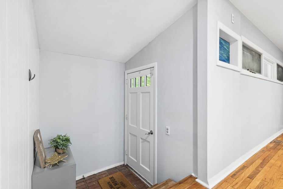 35 Old Acres Road Photo 7