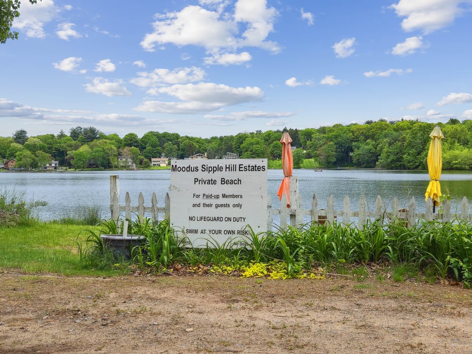 35 Old Acres Road Photo 36