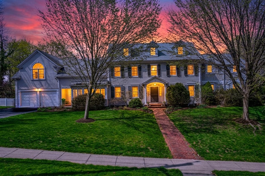 16 Lookout Drive North Photo 12